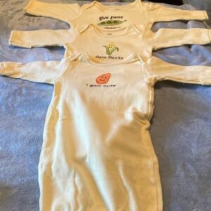 NWOT Set of 3 Adorable Baby Yellow Sleep Gowns with Fun Vegetable Print